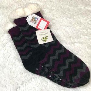 Muk Luks Jojoba Oil Infused Faux Sherpa Lined Chevron Cabin Socks